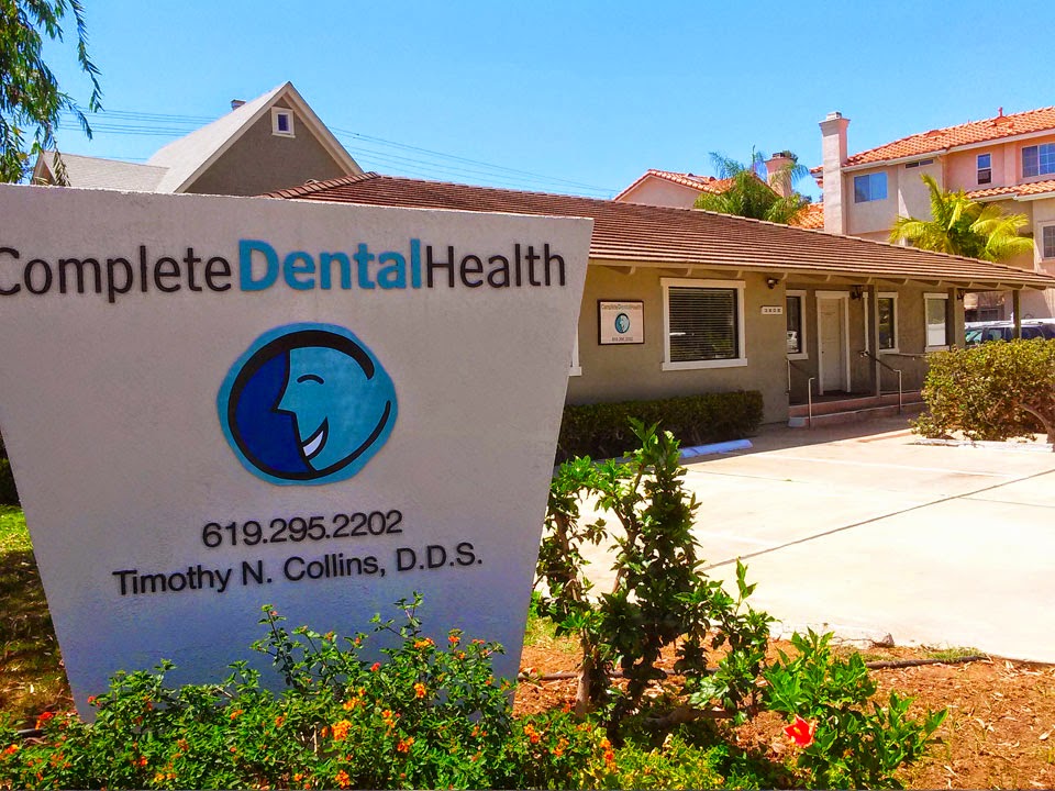 Contact, Outside Office of Complete Dental Health, Hillcrest Dentist in San Diego, CA